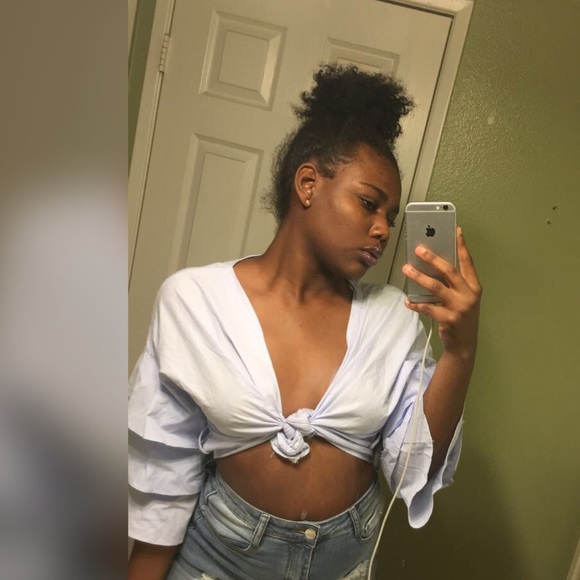 Crop blue blouse - Picture 4 of 4